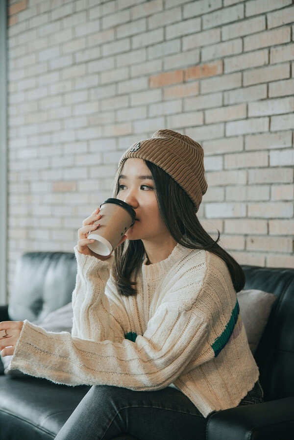 Knit Sweater and Jeans to Wear for a Coffee Date